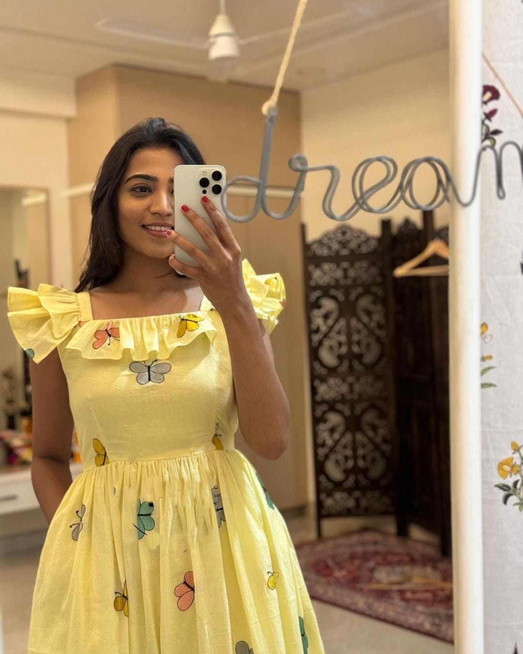 Trendy Butterfly Print Yellow  Middi Dress