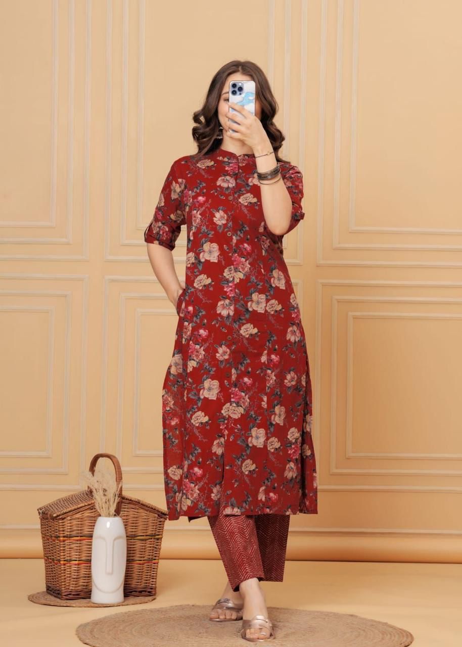 Trendy Floral Pattern Kurta Set