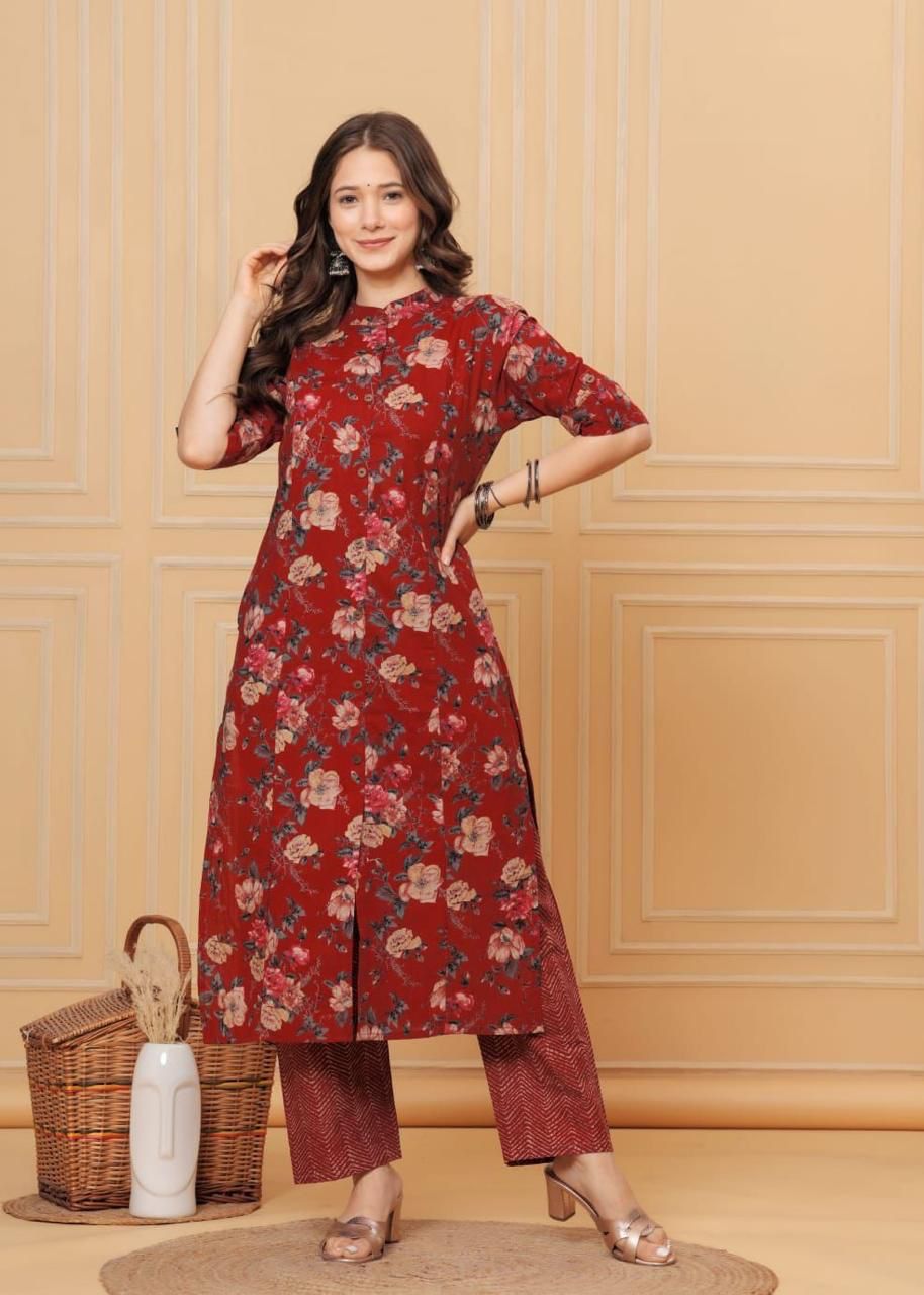 Trendy Floral Pattern Kurta Set