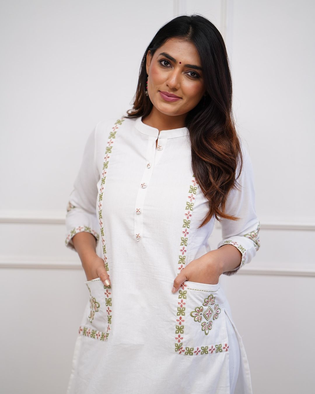 Stylish Cotton White Kurta Pant Set