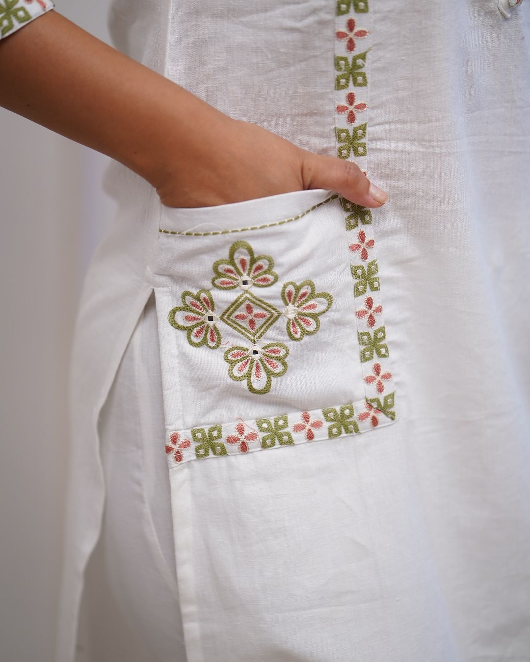 Stylish Cotton White Kurta Pant Set