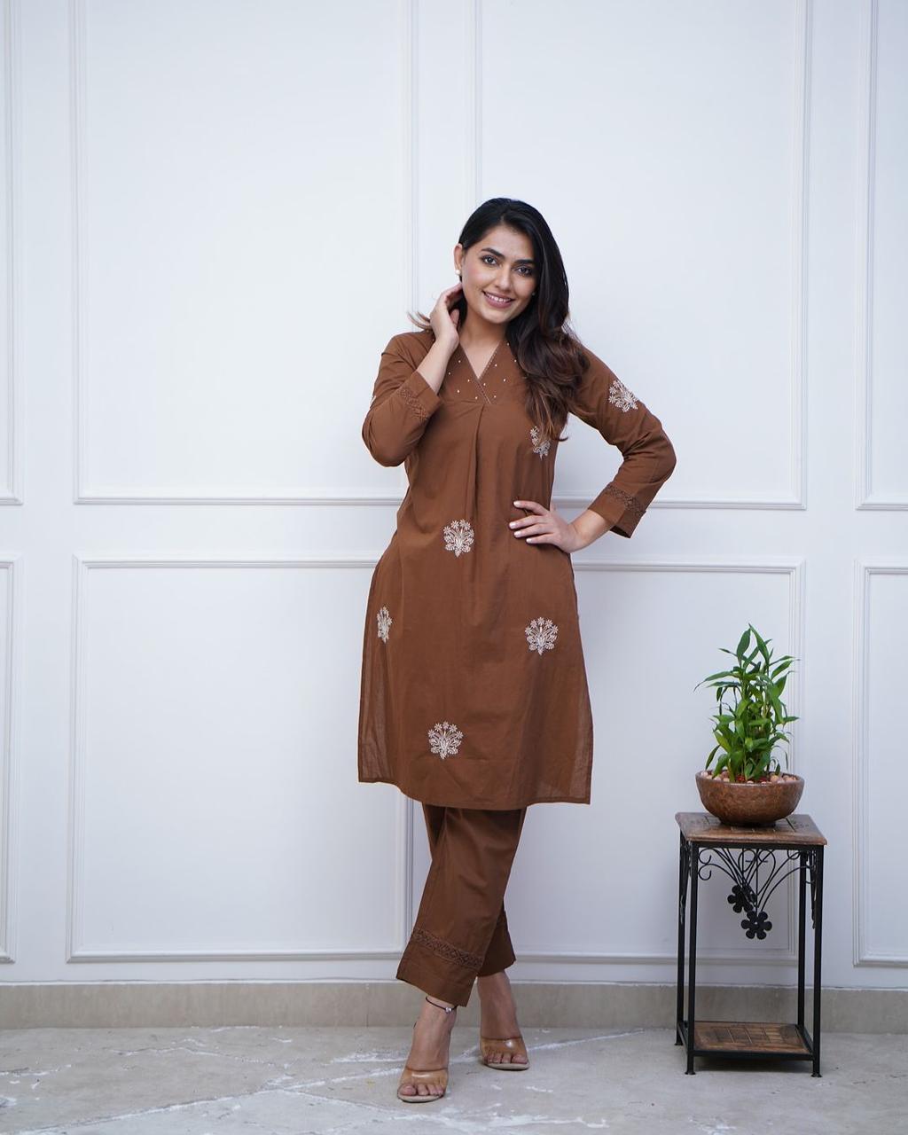 Trendy Cotton Kurta Pant Set