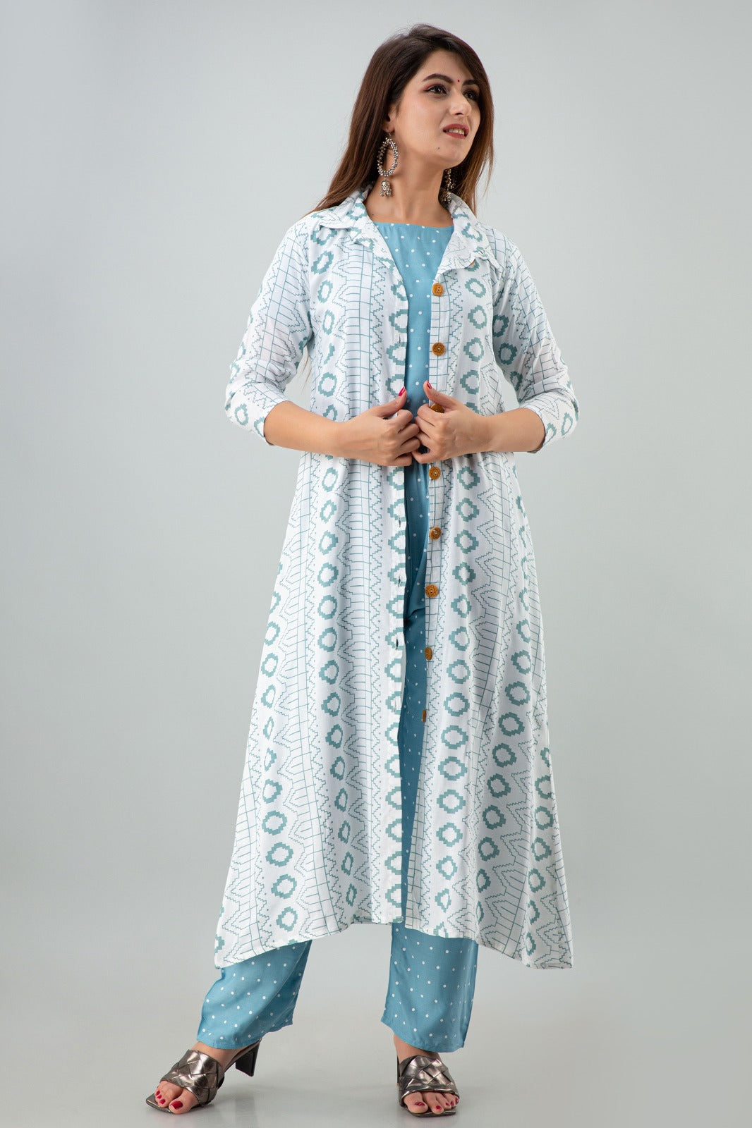 Festive Special Shrug and kurta Plazzo Set