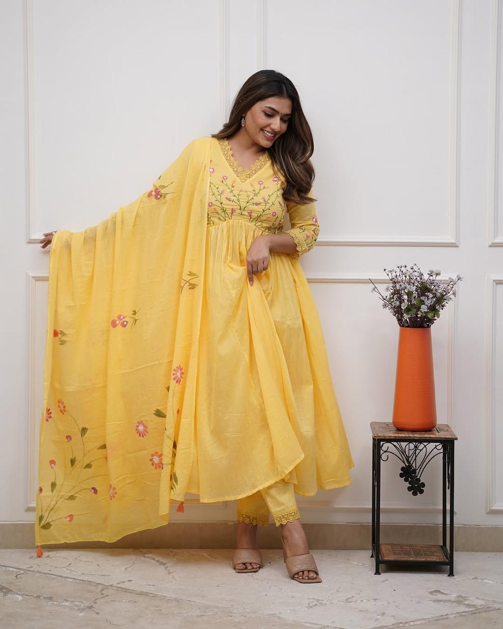 Premdhaga-Embroidery-Dupatta Set