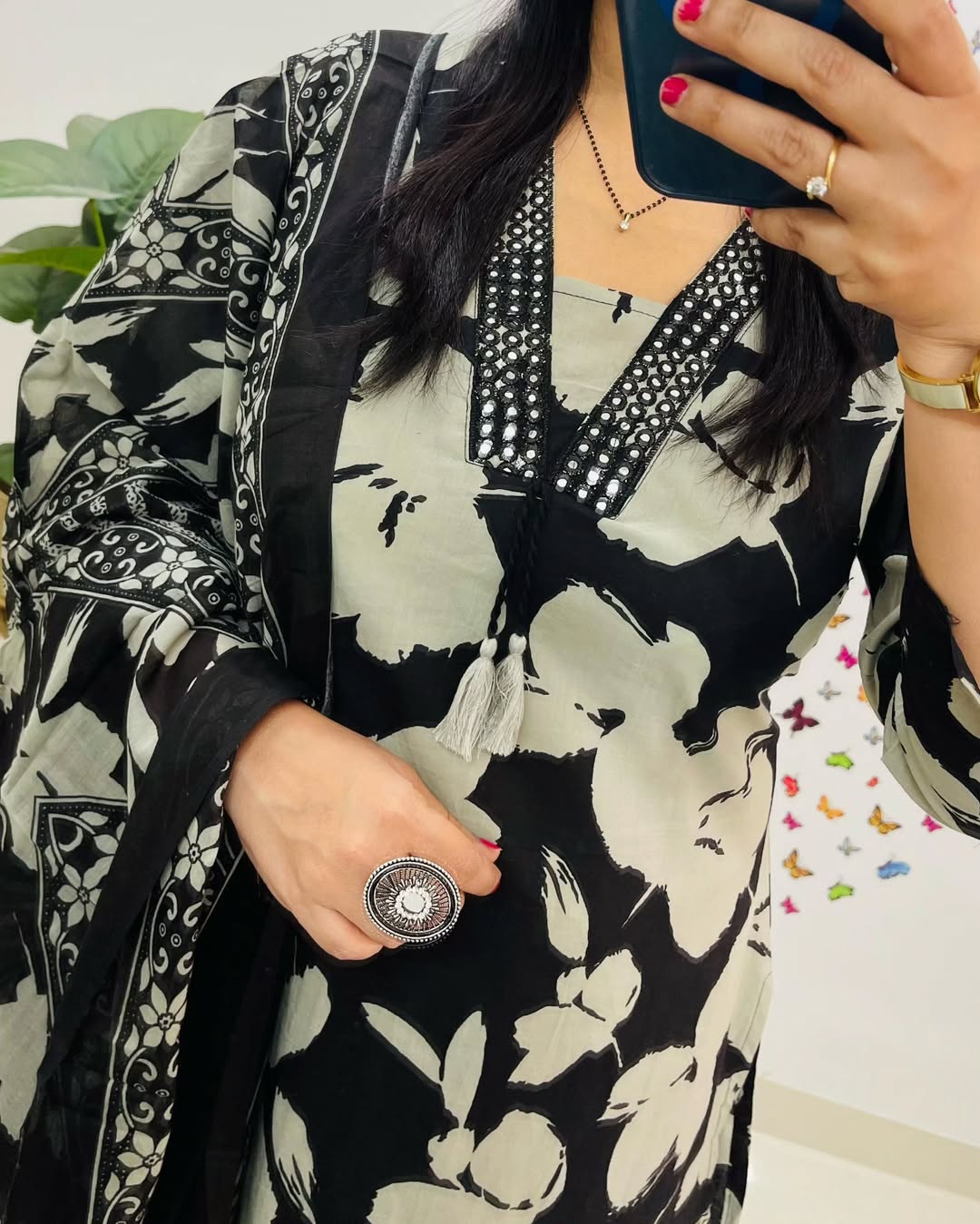 PM-Black-Dupatta Set