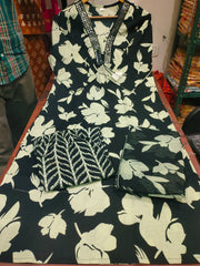 PM-Black-Dupatta Set