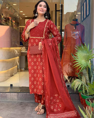 Premdhaga-Red-Dupatta Set