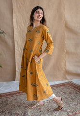 Pakistani Yellow Kurta Set