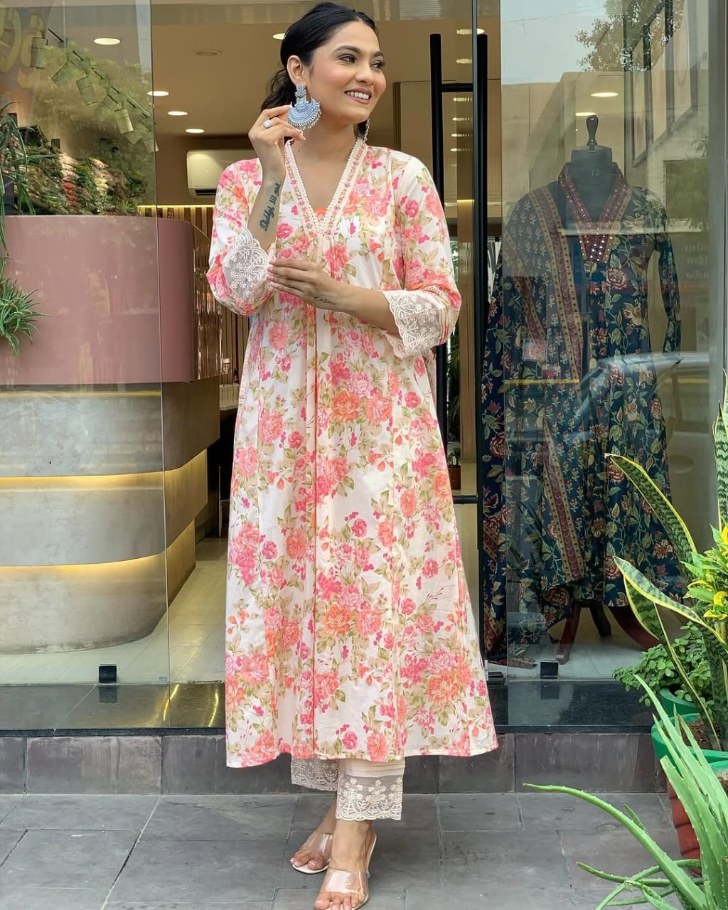 Premdhaga-Peach/White-Dupatta Set