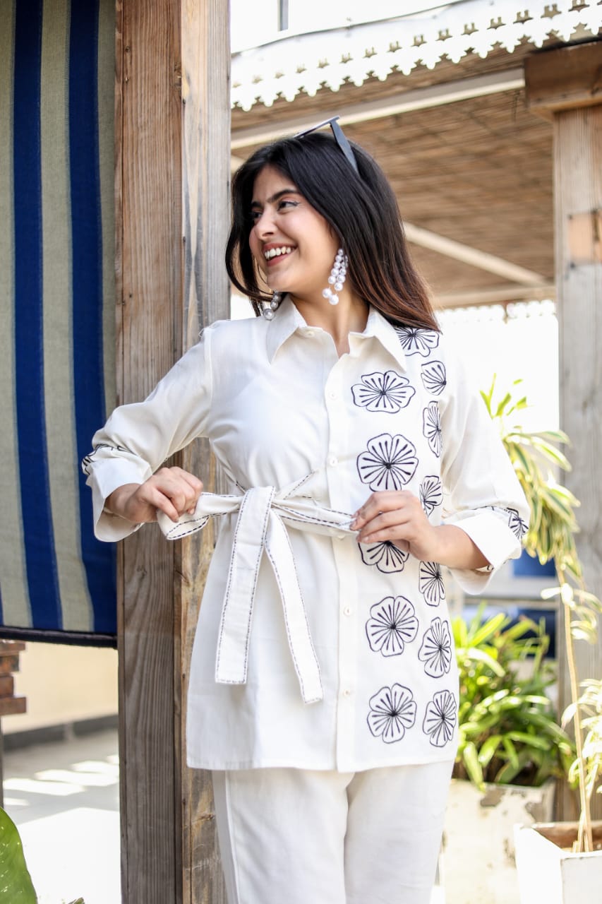 Sunlit Petals Cord Set