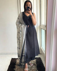 Premdhaga-Black-Dupatta Set
