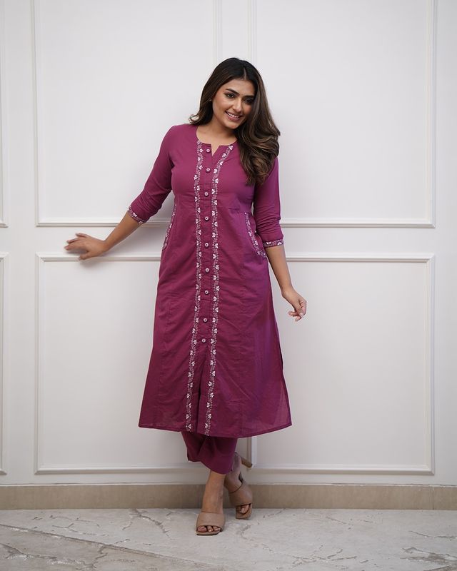 Premdhaga-Wine-Kurts Set