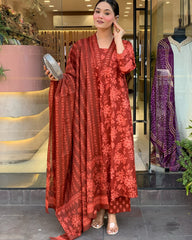 Premdhaga-Mughal-Block-Dupatta Set